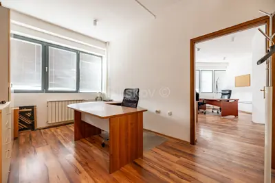 Apartment 42 m², Kvaternik Square, busy location - 2