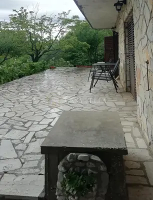 House 300 m², Grižane-Belgrad - peaceful surroundings and view - 11