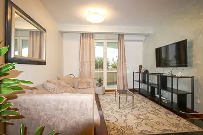 Apartment 95 m², Firule, Split - two minutes from the sea and promenade - 10