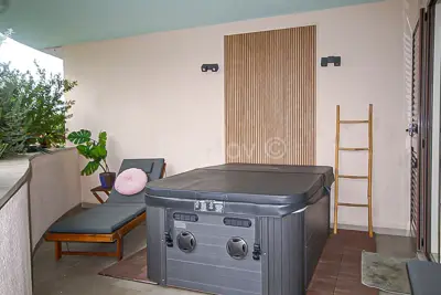 Apartment 95 m², Firule, Split - two minutes from the sea and promenade - 12