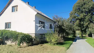 Imanje 871 m², Plaški - blizu centra i mirna lokacija - 3