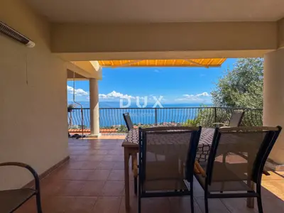 Kuća 166 m², Lovran - panoramski pogled na more - 12