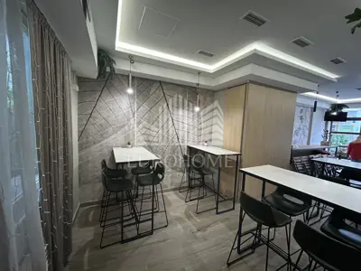 Renoviran i opremljen poslovni prostor od 70m² u centru Zagreba - 10