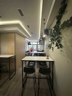 Renoviran i opremljen poslovni prostor od 70m² u centru Zagreba - 8