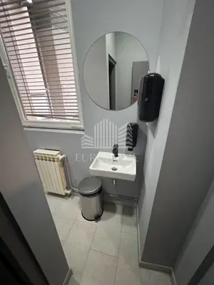 Renoviran i opremljen poslovni prostor od 70m² u centru Zagreba - 13