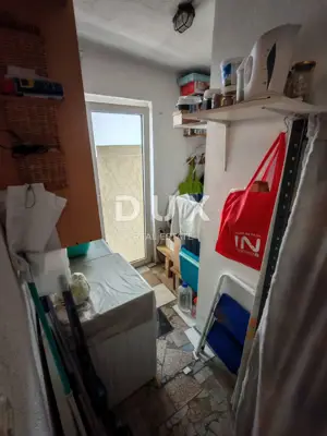 Haus 200 m², Vir - 5 Apartments und 2 überdachte Terrassen - 13