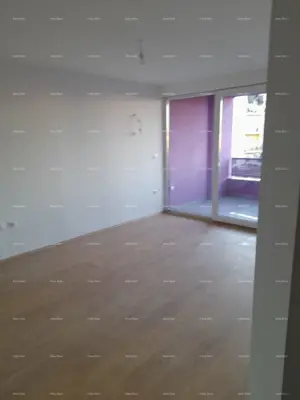 Stan 83 m², Pula Centar - garažno parkirno mjesto i spremište - 3