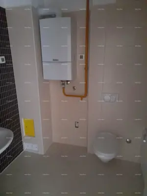 Stan 83 m², Pula Centar - garažno parkirno mjesto i spremište - 7
