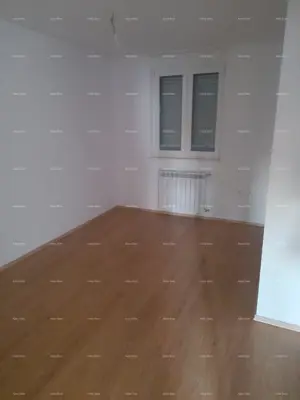 Stan 83 m², Pula Centar - garažno parkirno mjesto i spremište - 9