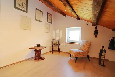Kuća 200 m², Labin okolica - nadomak mora i zelenilo - 12
