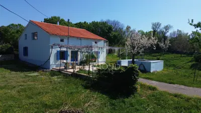 Kuća 200 m², Labin okolica - nadomak mora i zelenilo