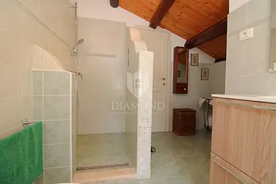 Kuća 200 m², Labin okolica - nadomak mora i zelenilo - 16