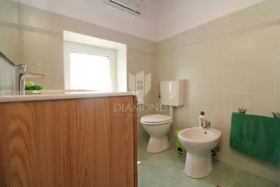 Kuća 200 m², Labin okolica - nadomak mora i zelenilo - 15