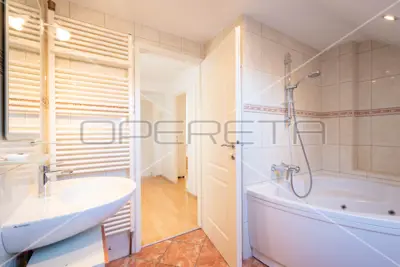 Haus 169 m², Maksimir, Bukovačka - ruhige Lage - 2