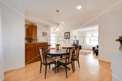 Haus 169 m², Maksimir, Bukovačka - ruhige Lage - 5