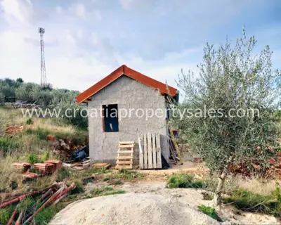 Poljoprivredno zemljište 2.119 m², Otok Brač - pogled na more - 5