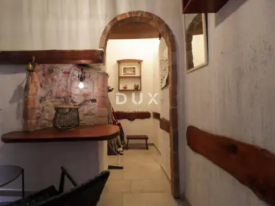 Studio apartman 26 m², Opatija - Centar, drugi red do mora - 10