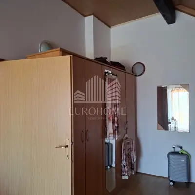House 387 m², Mošćenica - quiet location and large yard - 20
