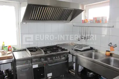Poslovno-stambeni objekt 460 m², Podsused - Vrapče, panoramske terase - 12