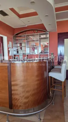 Poslovno-stambeni objekt 460 m², Podsused - Vrapče, panoramske terase - 8