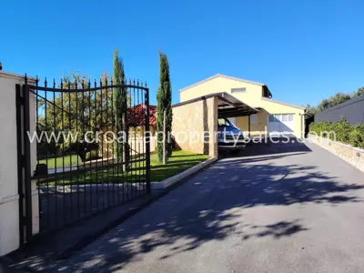Kuća, Kaštela, 200 m², 1 495 000 € - 21
