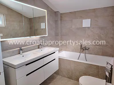 Kuća, Kaštela, 200 m², 1 495 000 € - 8
