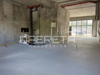 ULIČNI LOKAL, ZAKUP, TREŠNJEVKA, 172 m²