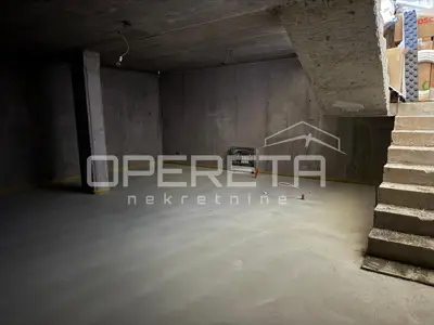 Commercial property for rent in Trešnjevka, 172 m² - 8