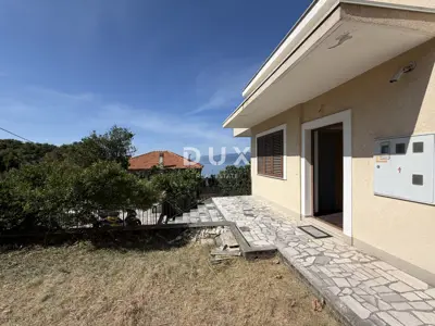 RIJEKA, KANTRIDA – pretežiti dio samostojeće kuće samo 200 m od mora, - 7