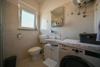 Apartment 70 m², Novigrad - quiet area, loggia and gallery - 15