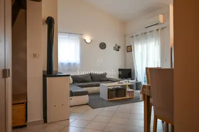 Apartment 70 m², Novigrad - quiet area, loggia and gallery - 18