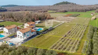 Građevinsko zemljište 699 m², Fuškulin - mirna lokacija