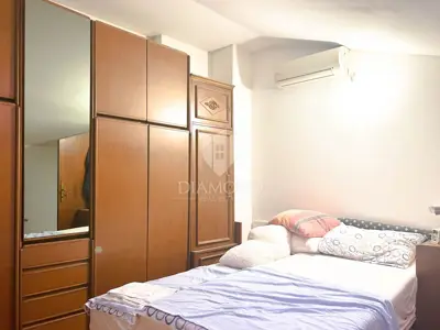 Zaprešić, kuća u nizu 215 m², s garažom, prodaja - 8