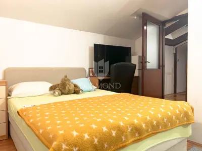 Zaprešić, kuća u nizu 215 m², s garažom, prodaja - 13