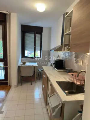 Apartment 49 m², Malešnica, quiet neighborhood and excellent connectivity