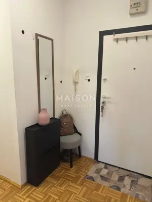 Apartment 49 m², Malešnica, quiet neighborhood and excellent connectivity - 7
