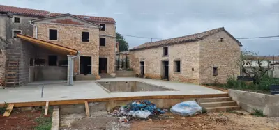 House with pool, Žminj - quiet location and potential - 3
