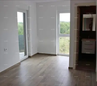 Luxuriöse Fünf-Zimmer-Wohnung zu verkaufen – 150 m², oberstes Stockwerk des Gebäudes, Neubau - 2