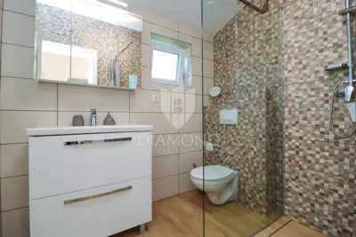 House 84 m², Poreč - pool and covered terrace - 12