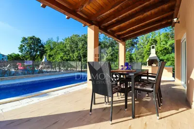 House 84 m², Poreč - pool and covered terrace - 4
