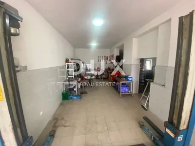 Haus 460 m², Jušići - 2 Wohnungen und 2 Gewerberäume - 20