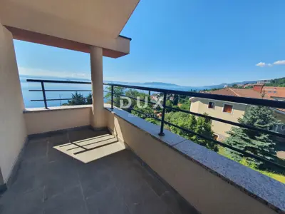 Stan 94 m², Opatija - Centar, pogled na more - 17