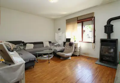 Stan 104 m², Gornji Zamet - trosoban s garažom - 2