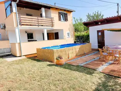 House for sale, 170 m², Karojba - 18