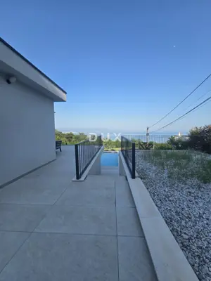 Villa 400 m², Poljane - sea view and pool - 12
