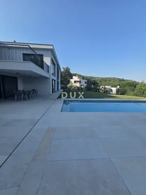 Villa 400 m², Poljane - sea view and pool - 22
