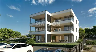 Stan 76 m², Mandre - balkon s pogledom na more - 3