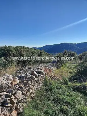 Land, Vis Island, 4 881 m², 58 000 € - 6
