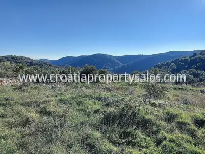 Land, Vis Island, 4 881 m², 58 000 € - 2