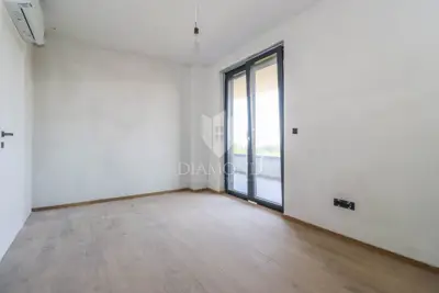 Prekrasan stan u novogradnji s pogledom na more u Štinjanu - 16